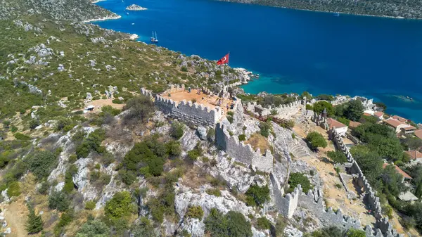 Tarihsel antik lahit. Simena Kalesi, Kalekoy (Ucagiz), Kekova - Türkiye