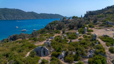 Tarihsel antik lahit. Simena Kalesi, Kalekoy (Ucagiz), Kekova - Türkiye
