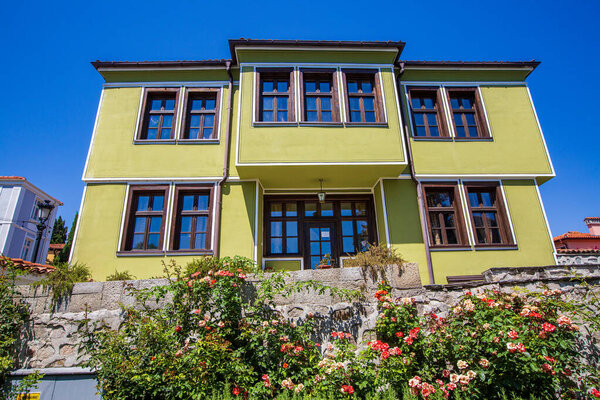 Архитектурно-исторический заповедник Древний Пловдив. Старый город расположен в центральной части города Пловдив на трех холмах. Пловдив, Болгария.