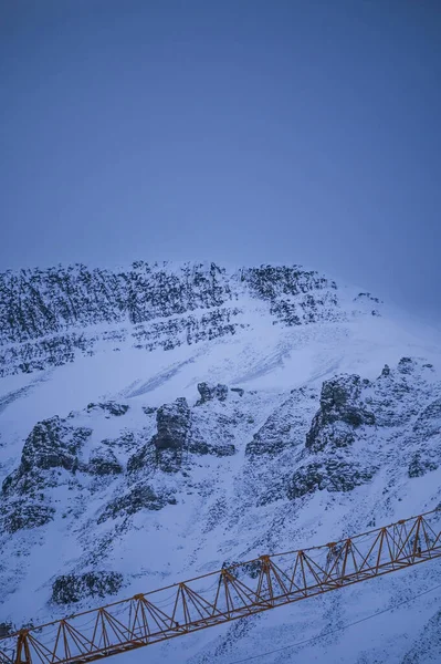 挪威风景冰镇自然景观中的斯匹次卑尔根龙年边景 斯瓦尔巴冬季极夜 — 图库照片