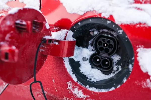 Tonsberg Norwegia Desember 2023 Mobil Listrik Hyundai Ioniq Berwarna Merah — Stok Foto