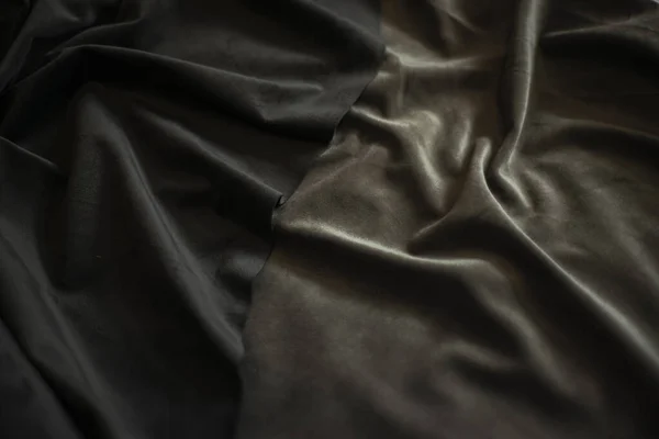 Schwarzer Und Brauner Samt Mit Plissierten Streifen Hintergrund Aus Luxuriösem — Stockfoto