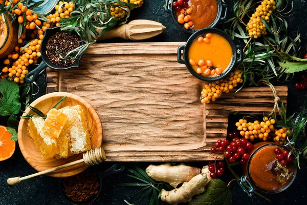 Herfst Voedselconcept Bessen Honing Citrusvruchten Voedingsmiddelen Met Een Hoog Gehalte — Stockfoto