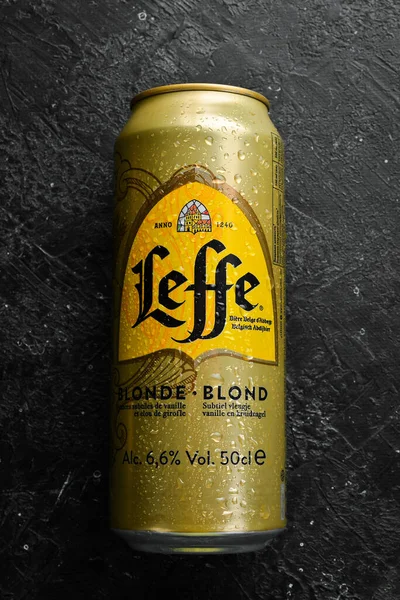 Ukraine Lviv September 2022 Leffe Blonde Beer Metal Bottles — Stock Photo, Image