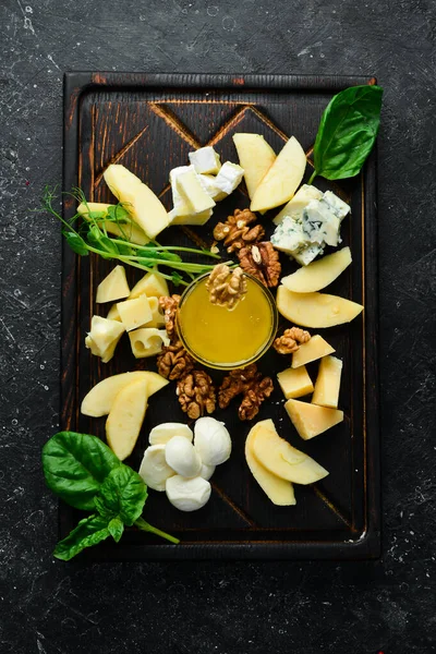 Peynir Yaylası Sert Peynir Feta Mavi Peynir Peynir Siyah Taştan — Stok fotoğraf