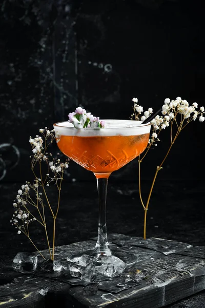 Mai Tai Populaire Alcoholische Cocktail Met Rum Likeur Siroop Limoensap — Stockfoto