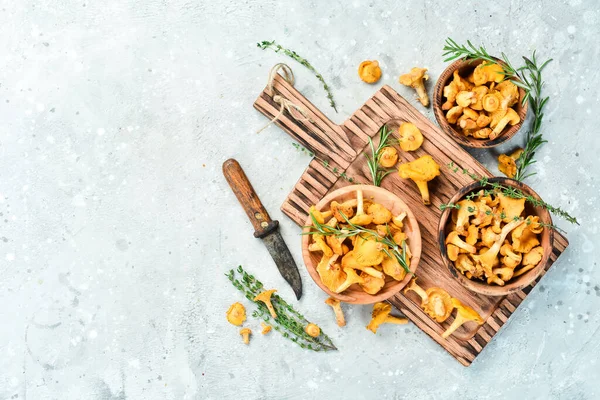 Cooking Chanterelle Mushrooms Kitchen Table Ready Cooked Top View Free — Stock Photo, Image