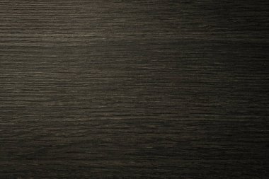 Siyah ve koyu kahverengi eski ahşap dokusu. Düğümlerle yanmış ve yanmış eski bir tahta. Geniş yanmış tahta dokusu, yakın plan, panoramik pankart.