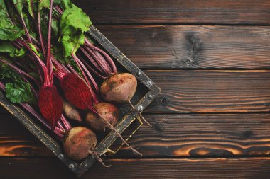 Taze pancarlı tepsi. Üst Manzara. Yiyecek konsepti.