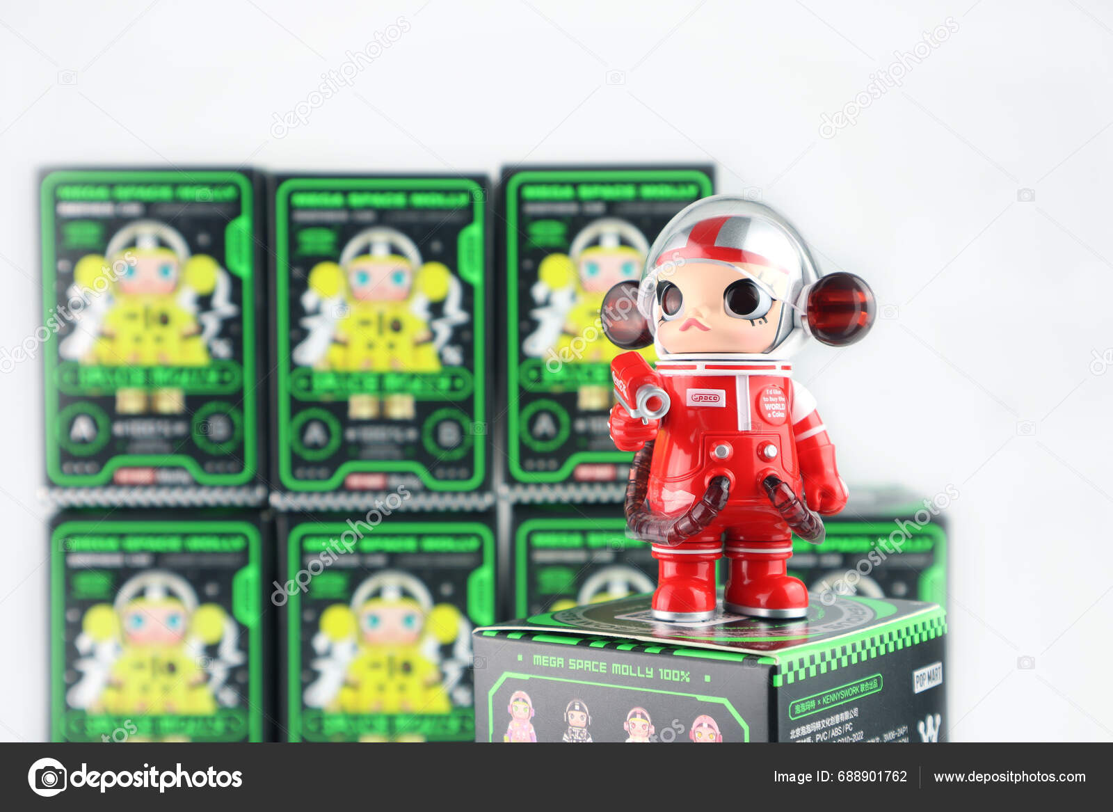 Art Toys Molly Space Version Collection Pop Mart Blind Box – Stock 