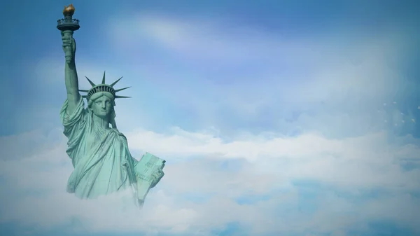Statue Liberty Clouds Features Statue Liberty Top Half Clouds Blue — Stock Photo, Image