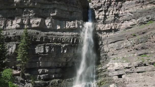 Dron Statické Pohled Pak Táhnout Pryč Kaskádových Vodopádů Ouray Colorado — Stock video