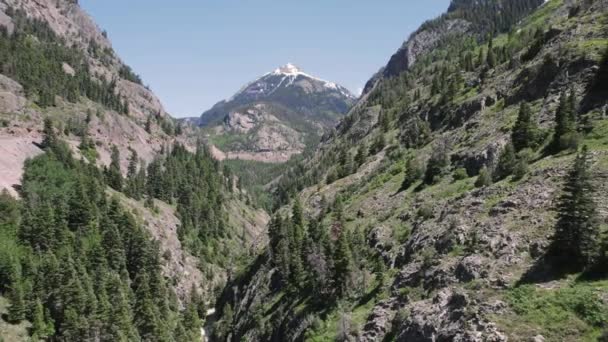 Flying South Mountain Pass Ouray Colorado Features Aerial Drone View — Stock Video