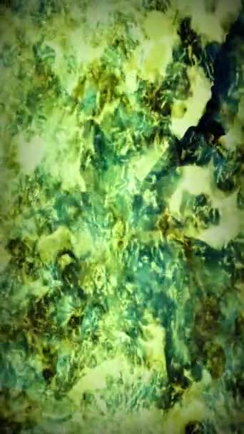 Vertical Abstract Green Plasma Loop Présente Des Formes Taches Vertes — Video