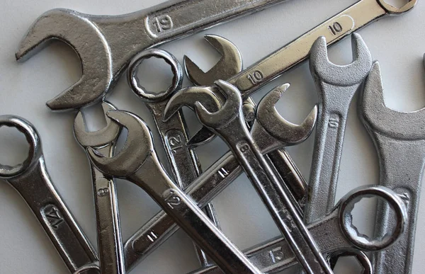 Scattered White Surface Variety Combination Spanners — Stock Photo, Image