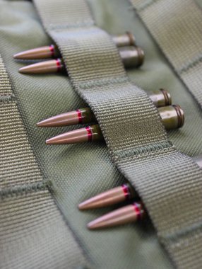 Tehlike Altındaki Boşaltma Yeleği Yakından Bakış Açısı Görünümü Altında Cephane Çifti