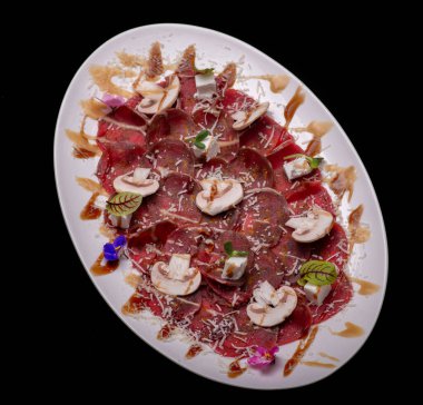 Soğuk pirzola aperatif kurutulmuş et