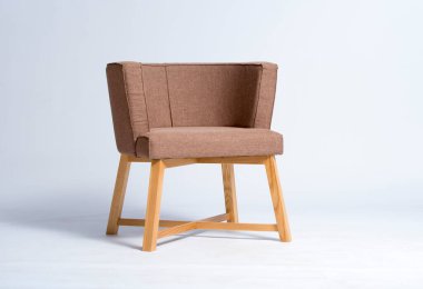 Beyaz kumaşlı sandalye