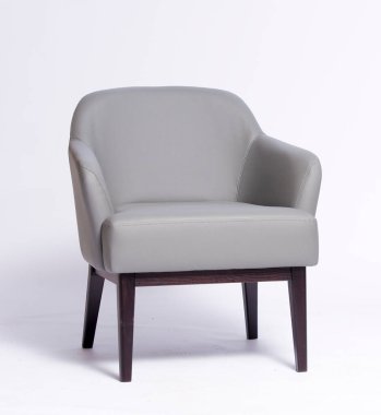 Beyaz arka planda modern sandalye