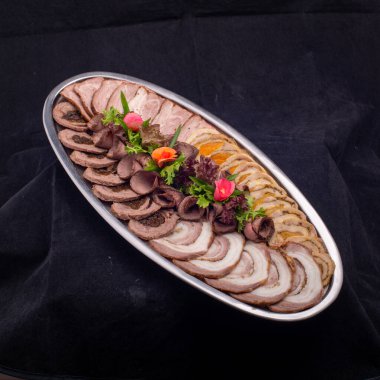 Sebzeli fırında domuz eti