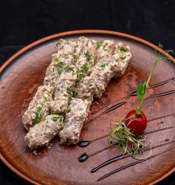 Sebzeli ve otlu kıyma.