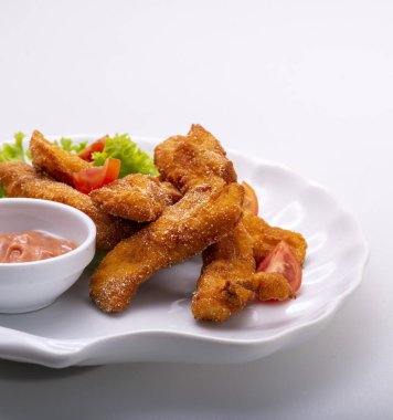 Soslu kızarmış tavuk.