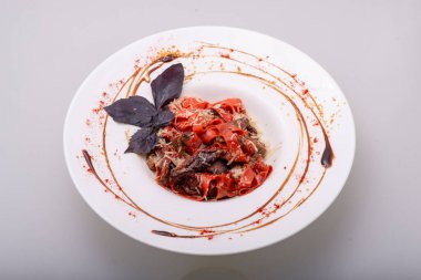 Lezzetli Asya yemeklerinin yakın görüntüsü