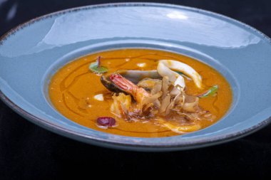 Sebzeli çorbanın mutfak fotoğrafı.