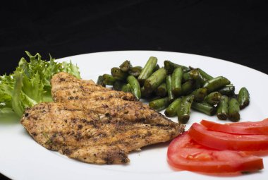 sebze ile tavuk, yakın çekim