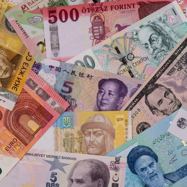 Parcela Conceptual Sobre Monedas Diferentes Países Del Mundo —  Fotos de Stock