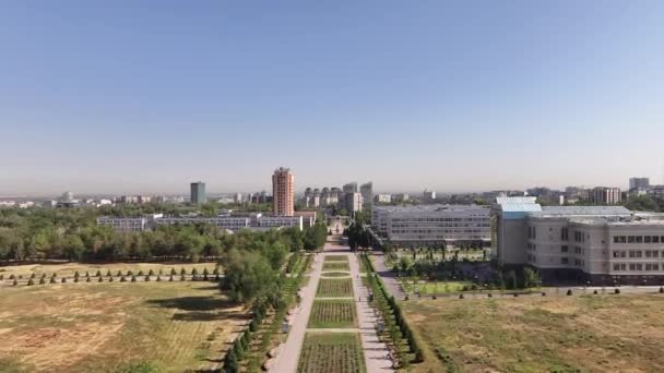 Video Quadrocopter Main Alley Kazakh National University Named Farabi City — Stock Video
