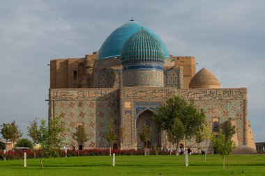 Türkistan, Kazakistan, 09.30. 2023. Türk dünyasının kalbi Kazakistan 'daki Khoja Akhmet Yassawi' nin ünlü ortaçağ mozolesi.