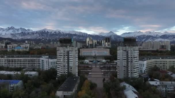 Almaty Kazakstan 2023 Utsikt Från Fyrhörning Den Centrala Delen Den — Stockvideo