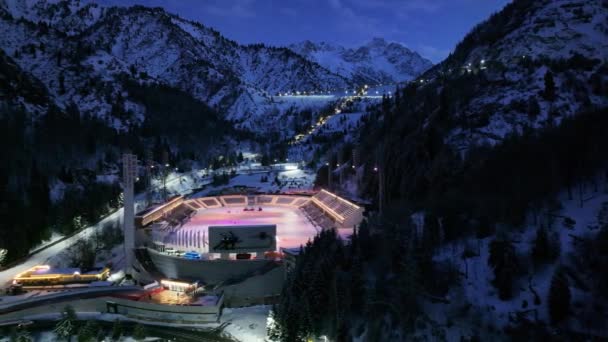 Almaty Kazakistan 2024 Famoso Stadio Ghiaccio Medeu Con Iscrizione Medeu — Video Stock