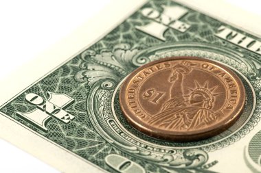 1 dolar ve 1 doların bir parçası.