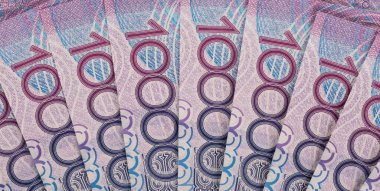 5000 Kazakistan 'ın yeni tip banknotlarından oluşan banknotlar.