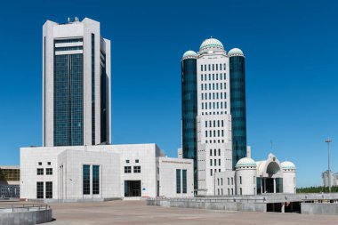 Asana şehrindeki Kazakistan Cumhuriyeti Senato ve Parlamentosu binaları