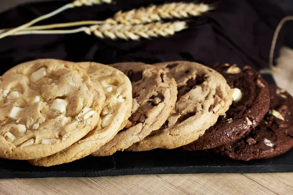 Freshly Homemade Chocolate Cookies Chalkboard Sweet Tasty Food — Fotografia de Stock
