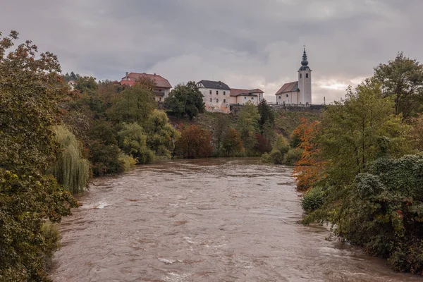 Högt Vatten Grund Översvämningar Och Kraftigt Regn Byn Zagradec Dolenjska — Stockfoto