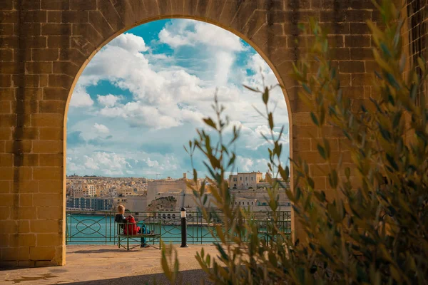 View Mausoleum Barakka Gardens Valletta Malta Beautiful Summer Day Picturesque — Stock Photo, Image