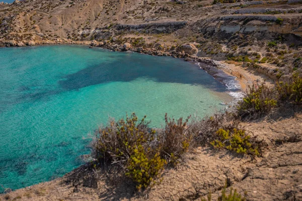 Malta Daki Pek Çok Güzel Kumsaldan Biri Akdeniz Kumlu Kayalık — Stok fotoğraf