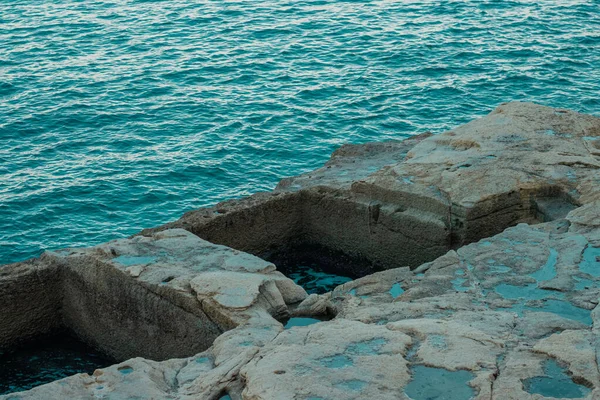 Natural Jacuzzi Als Een Vierkante Gat Het Rotsachtige Strand Met — Stockfoto