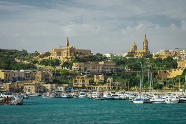 Toegang Tot Mgarr Haven Het Eiland Gozo Met Zichtbare Jachthaven — Stockfoto