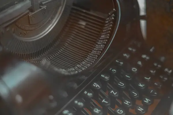 Мбаппе Старой Пишущей Машинки Видимые Клавиши Кнопки Посередине Всей Металлической — стоковое фото