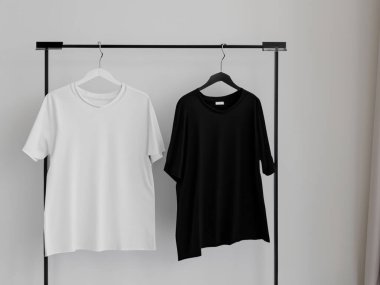 Gerçekçi t-shirt modeli (124); Askıda boş siyah beyaz tişört, tasarım modeli. Sade pamuk tişörtü şablonu oluşturur. Giyim mağazası logosu sahte markalaşma görüntüsü