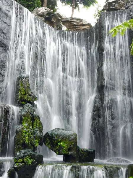 Slow Motion Natural Cascade Waterfall Tropical Rainforest Waterscape Long Exposure — Stock Photo, Image