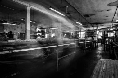 Eski kalem fabrikası, kalem imalatı.