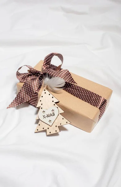 Craft Christmas Present White Background — Stock Photo, Image