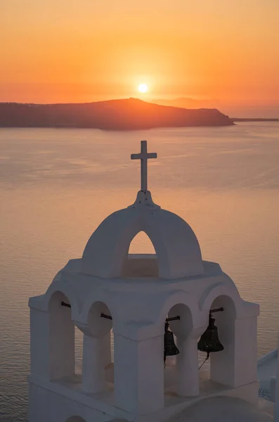 Cidade Velha Thira Ilha Santorini Igreja Branca Encontro Por Sol — Fotografia de Stock