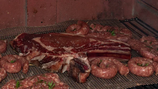 Extravaganza Churrasco Verão Carnes Sortidas Salsichas Grelhando Perfeição — Fotografia de Stock